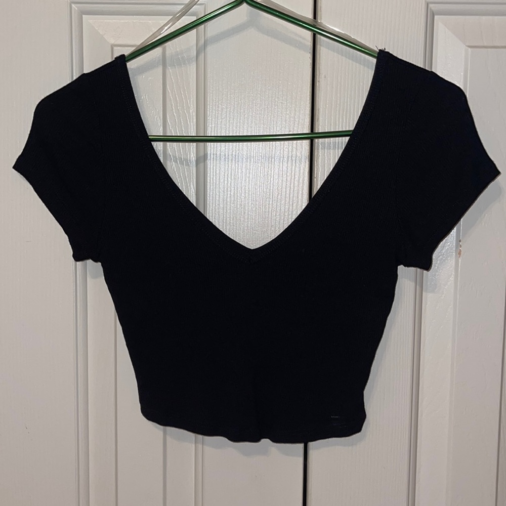 Small Black Bozzolo Crop top